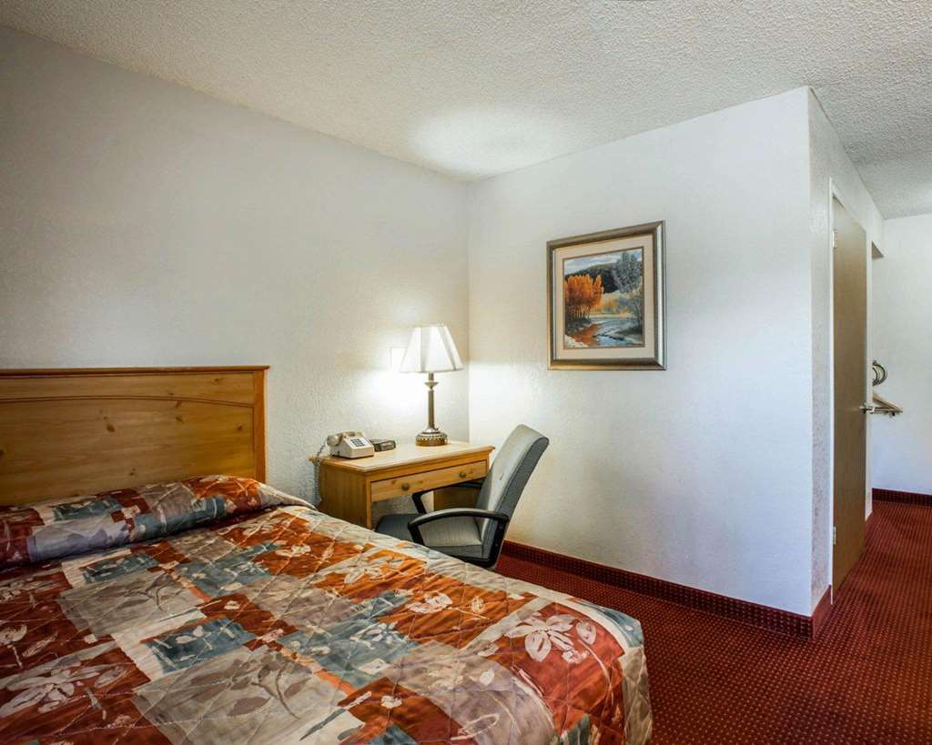 Rodeway Inn Asheville Cameră foto
