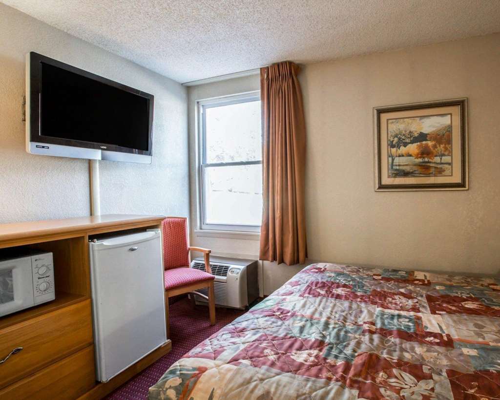 Rodeway Inn Asheville Cameră foto