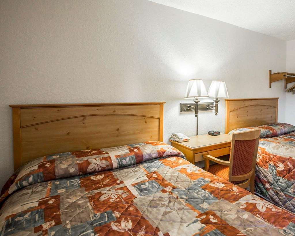 Rodeway Inn Asheville Cameră foto
